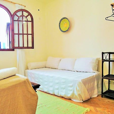 アシラー Christina'S House Bed & Breakfast エクステリア 写真
