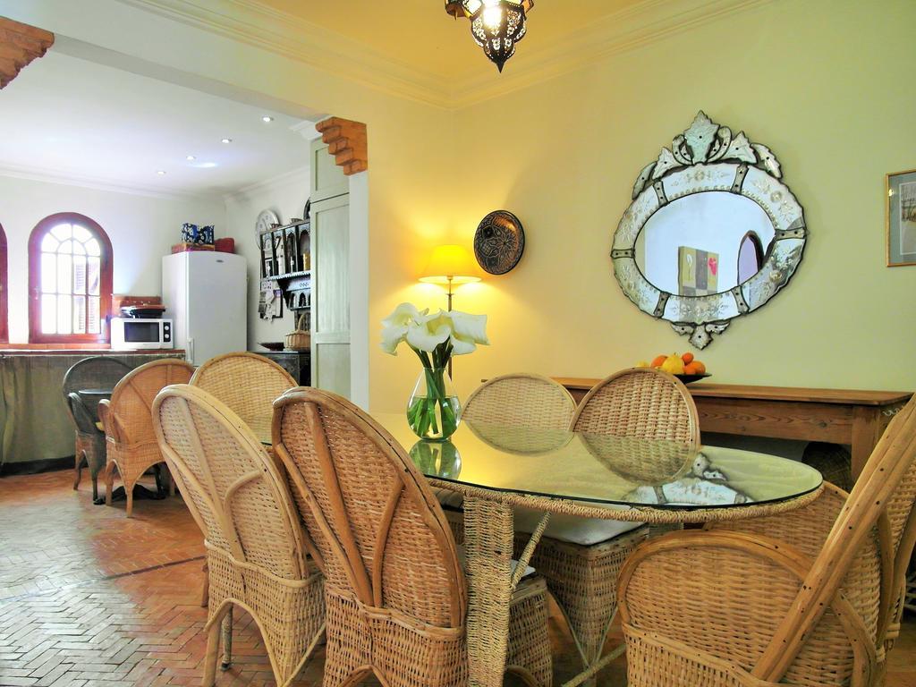 アシラー Christina'S House Bed & Breakfast エクステリア 写真